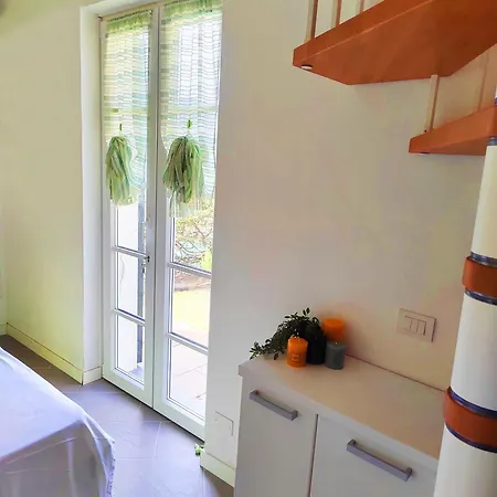 Piscina, E Mare A Casa Torretta In Collina Appartement